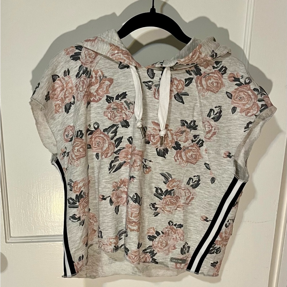 Calvin Klein Floral Gray Short Sleeve Hoodie